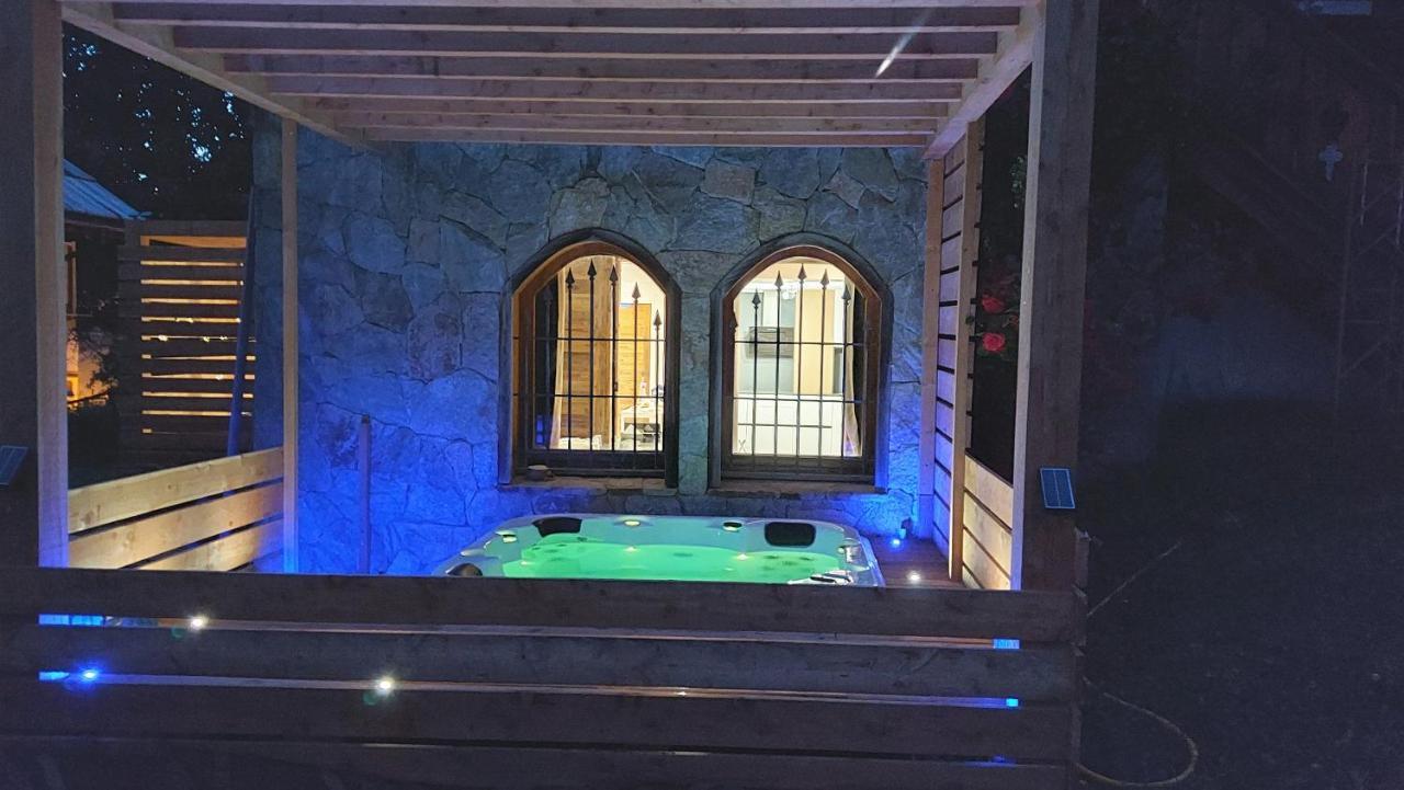 Chalet Serre Cambeou Piscine&Spa 圣沙夫雷 外观 照片