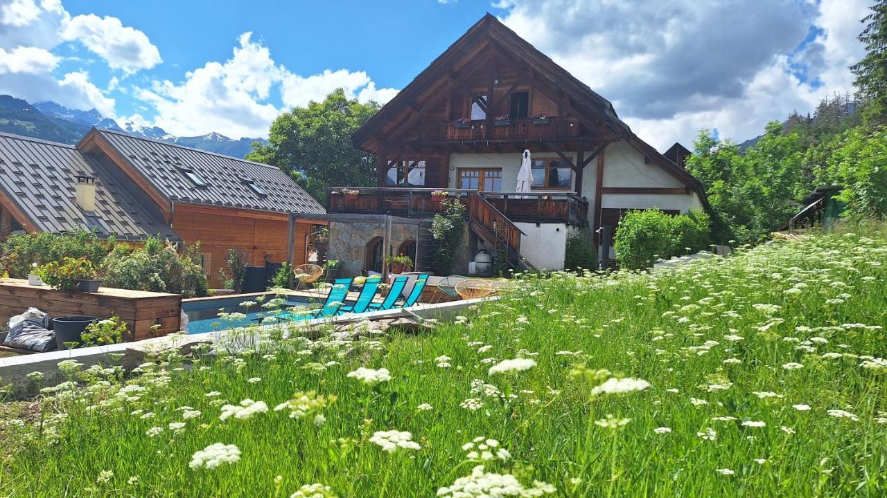 Chalet Serre Cambeou Piscine&Spa 圣沙夫雷 外观 照片