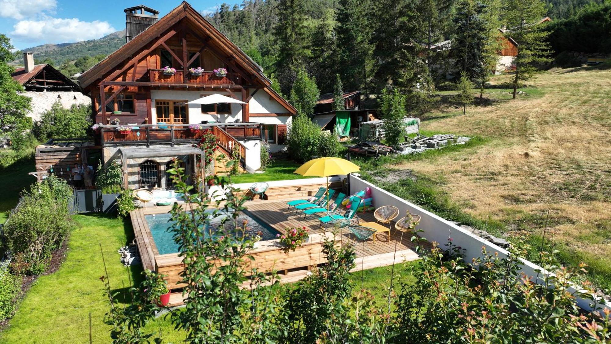 Chalet Serre Cambeou Piscine&Spa 圣沙夫雷 外观 照片